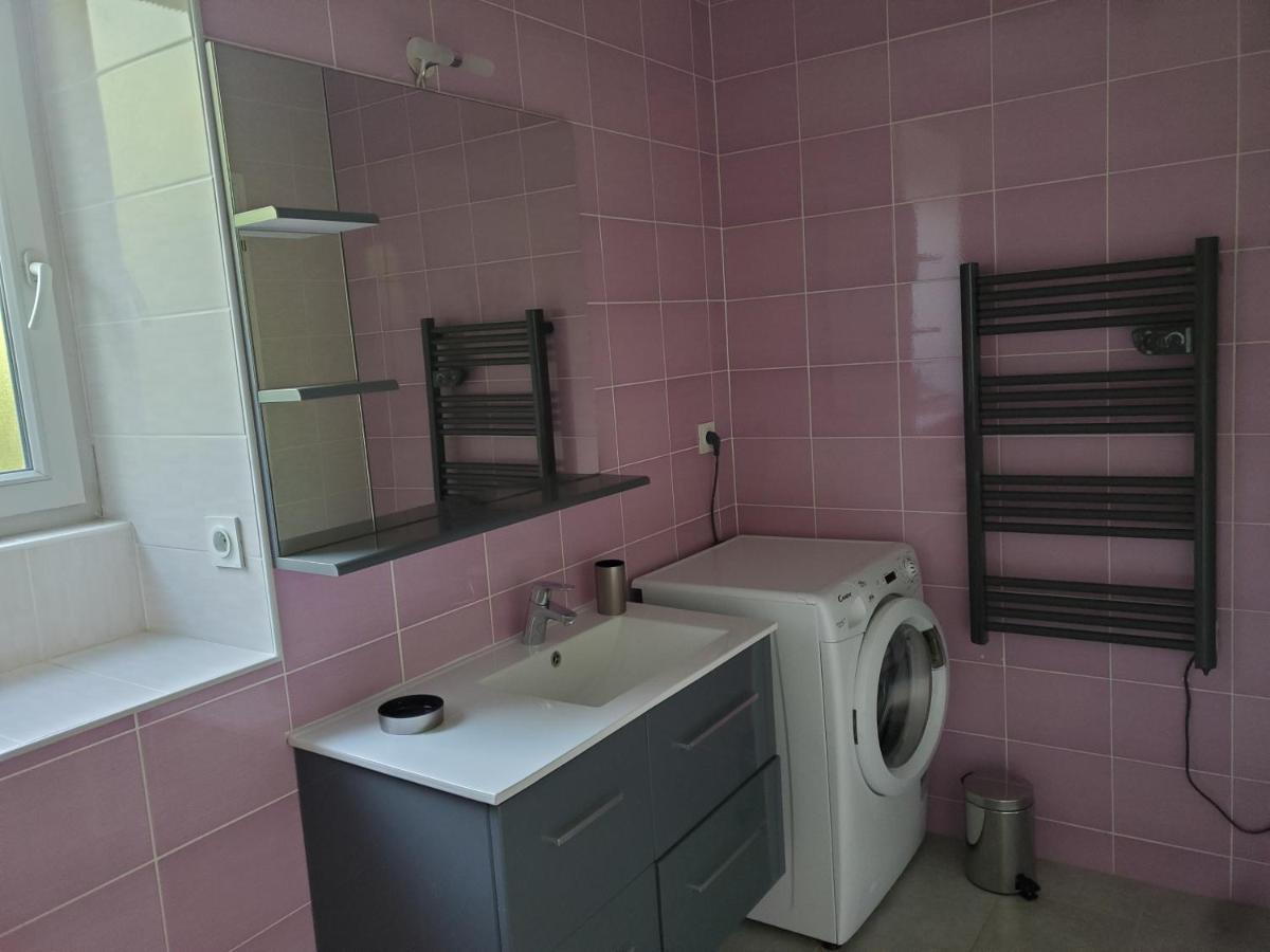 Les Fontaines Villa Laives Bagian luar foto