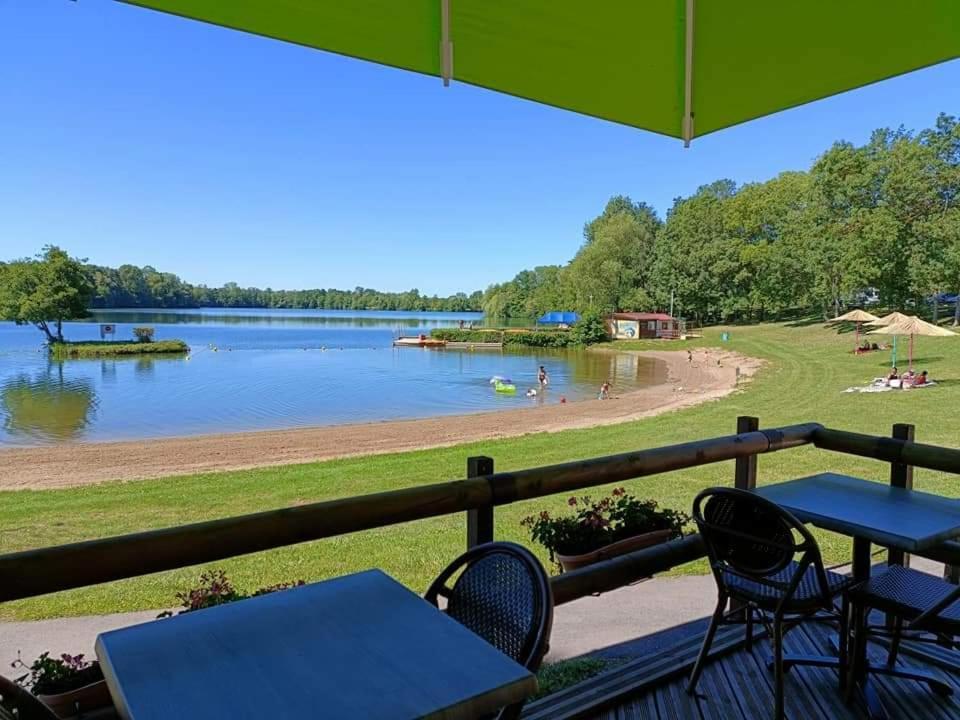 Les Fontaines Villa Laives Bagian luar foto